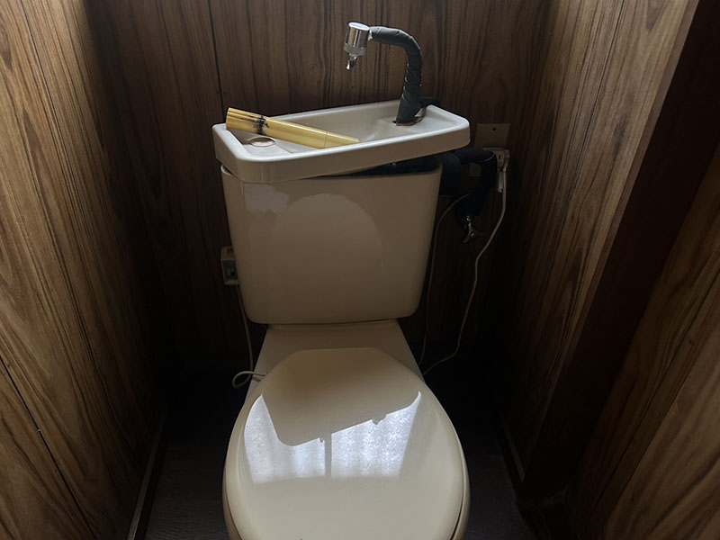 トイレの水抜き